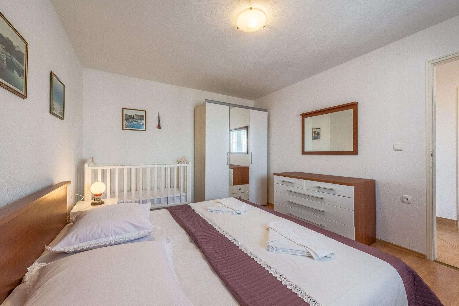 Apartment Bubi Трогир Экстерьер фото